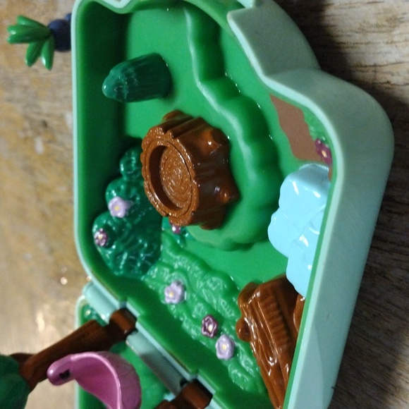 1997 Pokemon Carry me everywhere habitat with Oddish - Picture 4 of 13